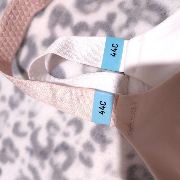 Vanity Fair Bra Size 44C 2pcs One Pink One White!! New Underwire Style 76080 - Picture 2 of 15